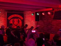 pxl_20230311_203754794